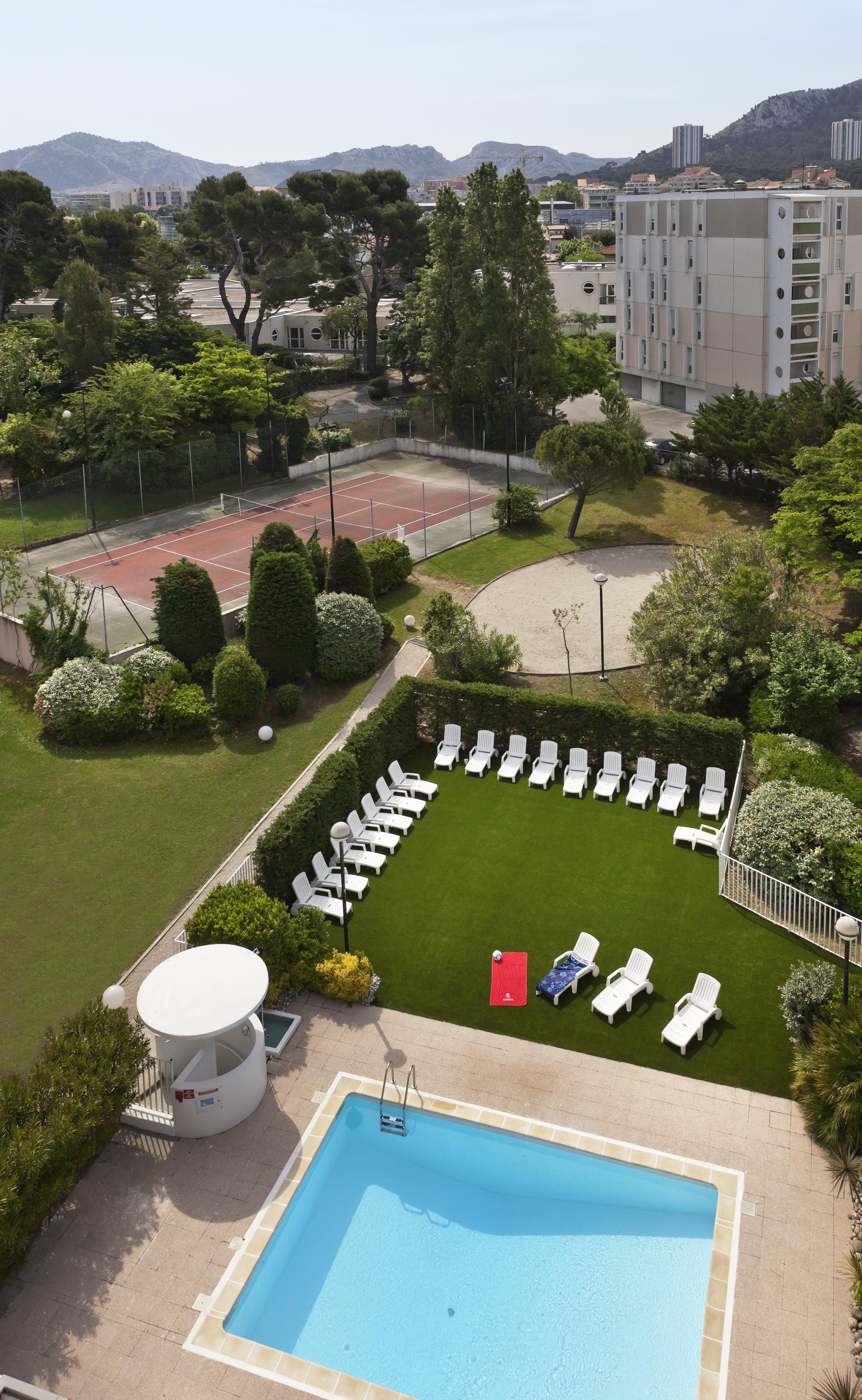 B&B Hotel Marseille Bonneveine Marselha Exterior foto